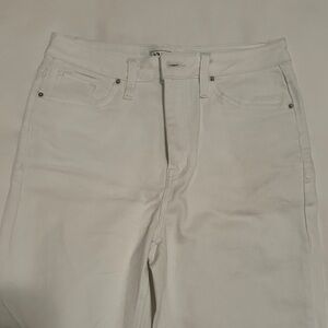 YMI Women's White Ankle Jeans